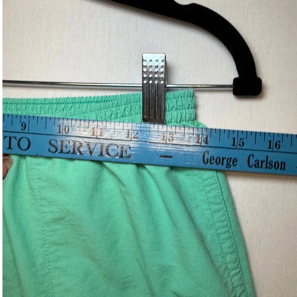 Patagonia Baggies Shorts Mens Small Green‎ 7 Inch Inseam Nylon Swim Trunks 57021